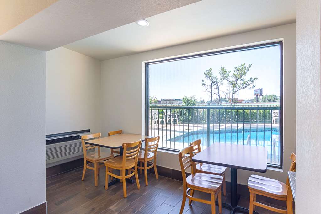 Quality Inn Amarillo East - photo 22