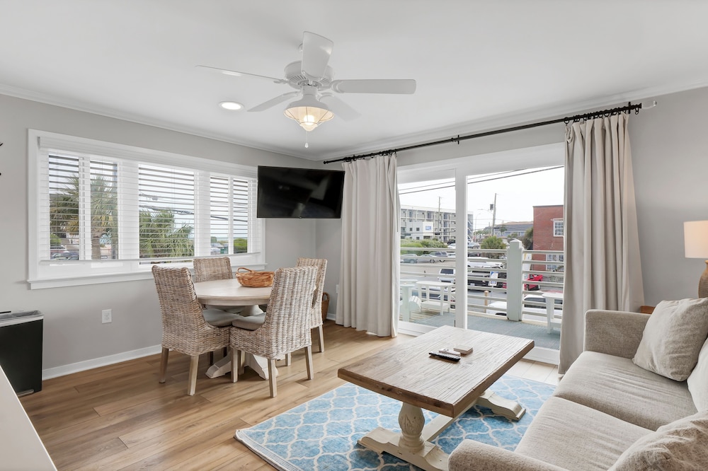 Sandpeddler Inn & Suites - photo 170
