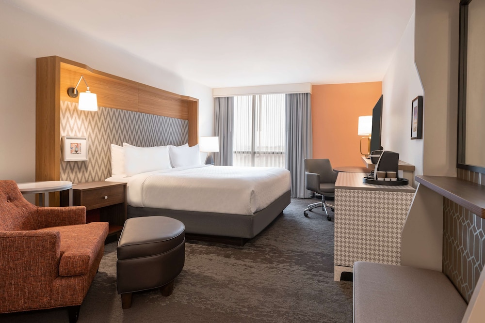 DoubleTree by Hilton Fort Worth South Hotel & Conference Center - photo 10