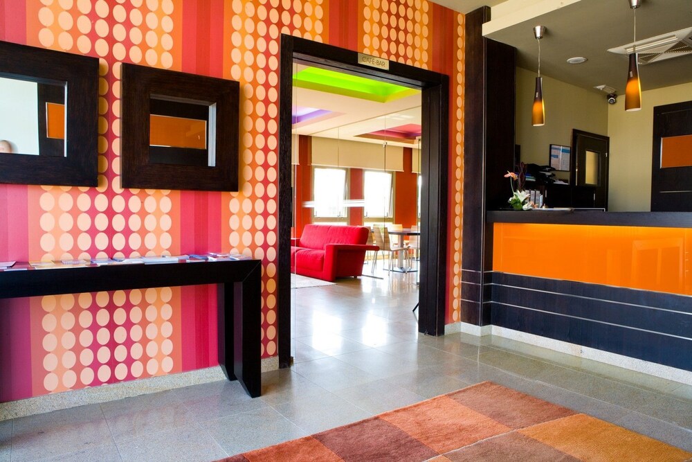 Royal Nayef Hotel — Sanxenxo — photo 3