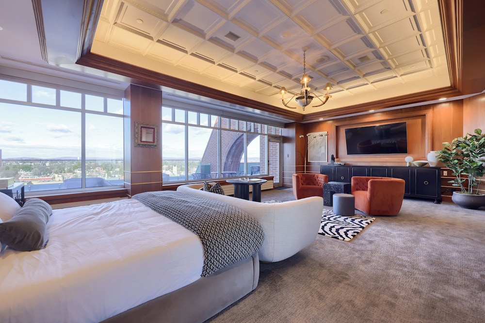 The Executive Suites and Venue - photo 48