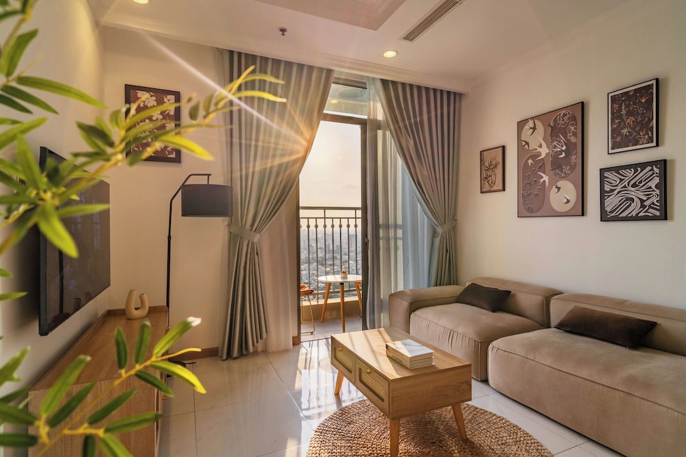 Chao Nest Vinhomes Central Apartment — 4-Star Luxury Hotel in Ho Chi Minh City, Vietnam