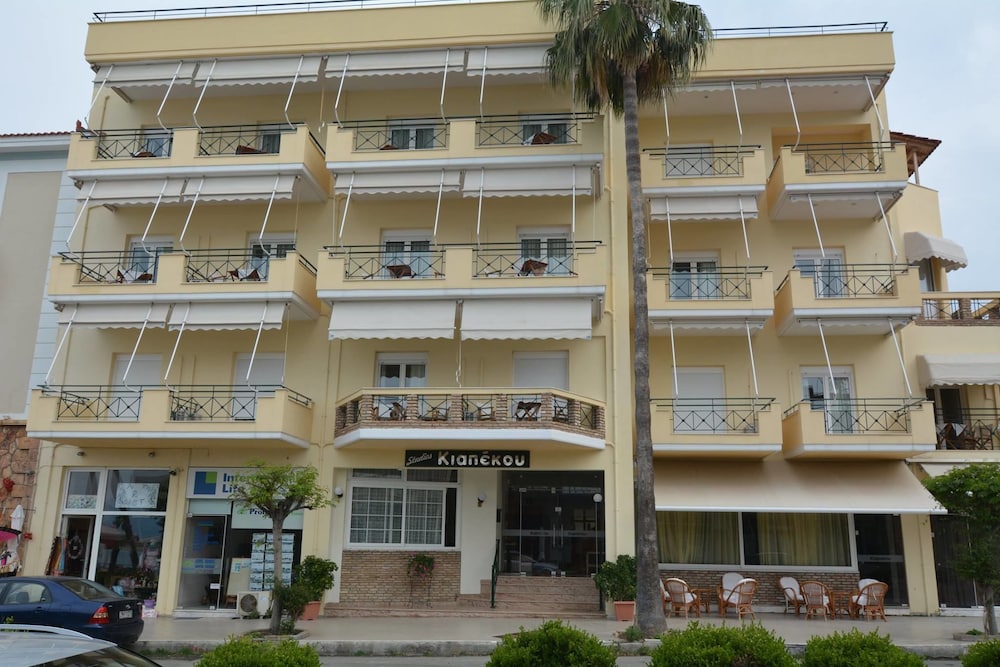 G. Kiapekou in Aidipsos, Greece