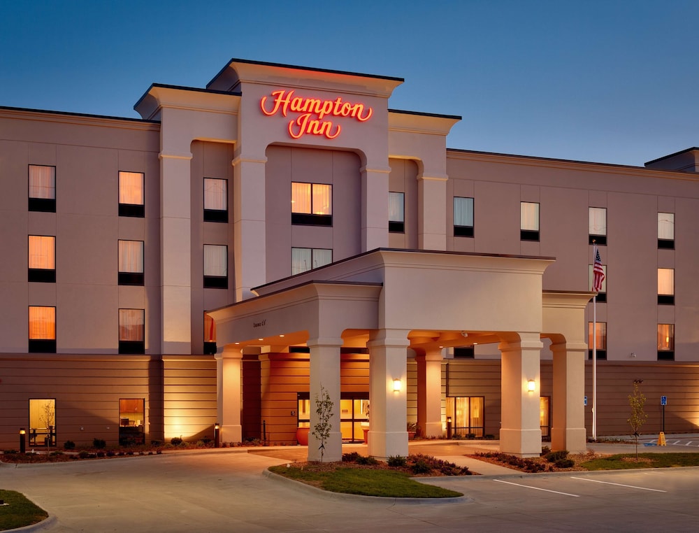 Hampton Inn Omaha West Dodge Road - photo 2