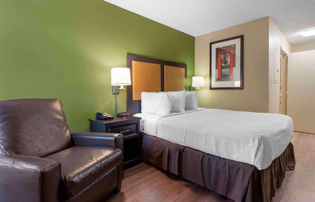 Extended Stay America Suites Sacramento South Natomas - photo 8