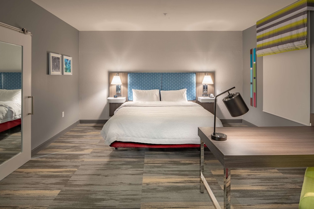 Hampton Inn & Suites Dallas Plano Central - photo 21
