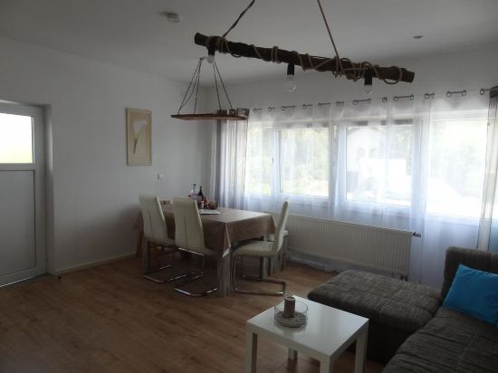 Ferienwohnung Ebersbach — 4-Star Luxury Hotel in Guenzburg, Germany