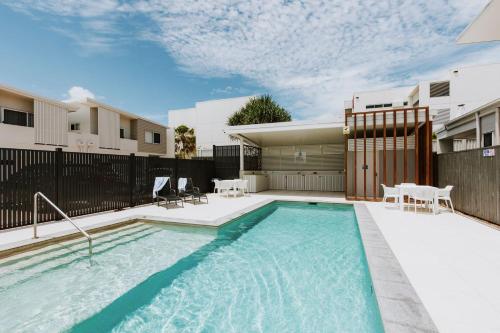 Contemporary Coolum Beach Abode — Coolum Beach