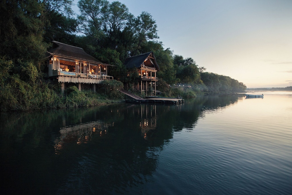 Tongabezi Lodge — 4-Star Luxury Hotel in Livingstone, Zambia