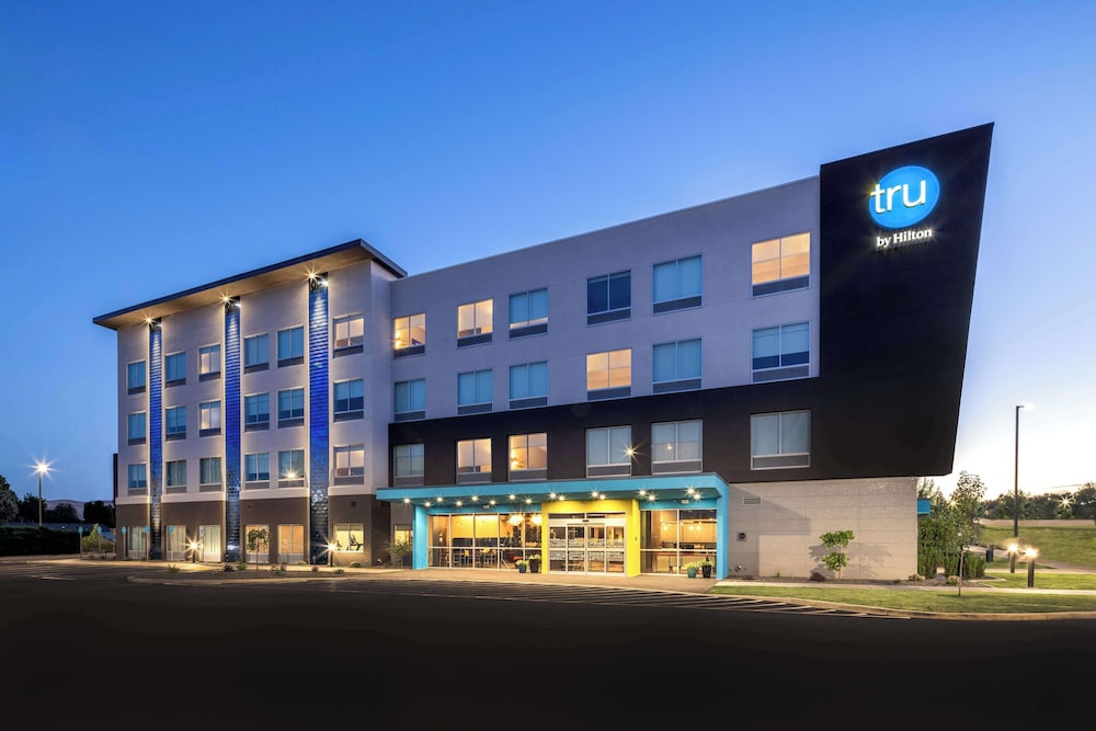 Tru by Hilton Yakima Airport - photo 35