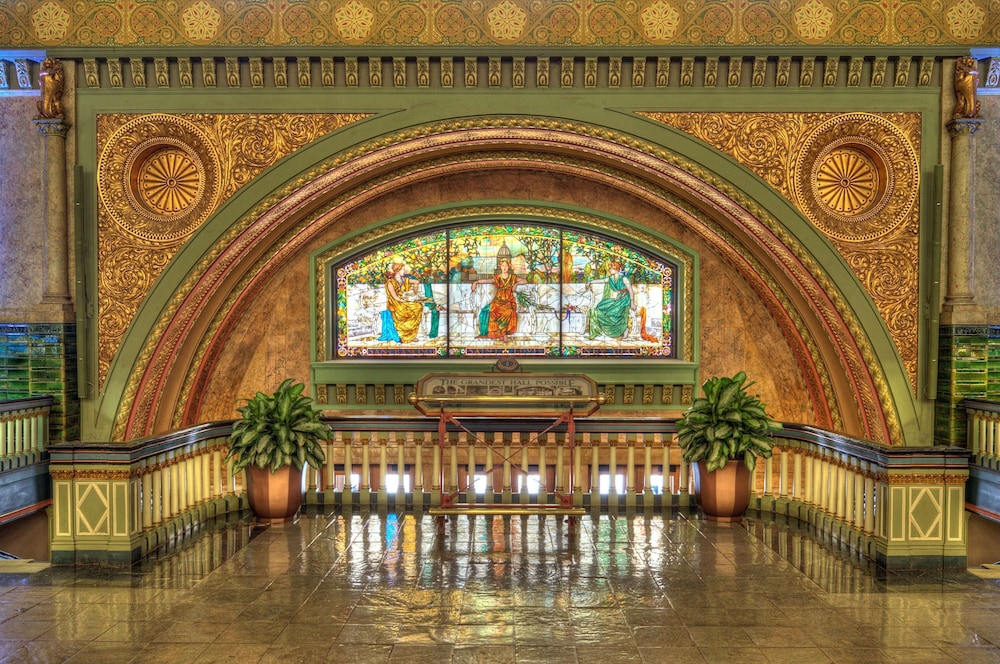 St. Louis Union Station Hotel Curio Collection by Hilton - photo 2