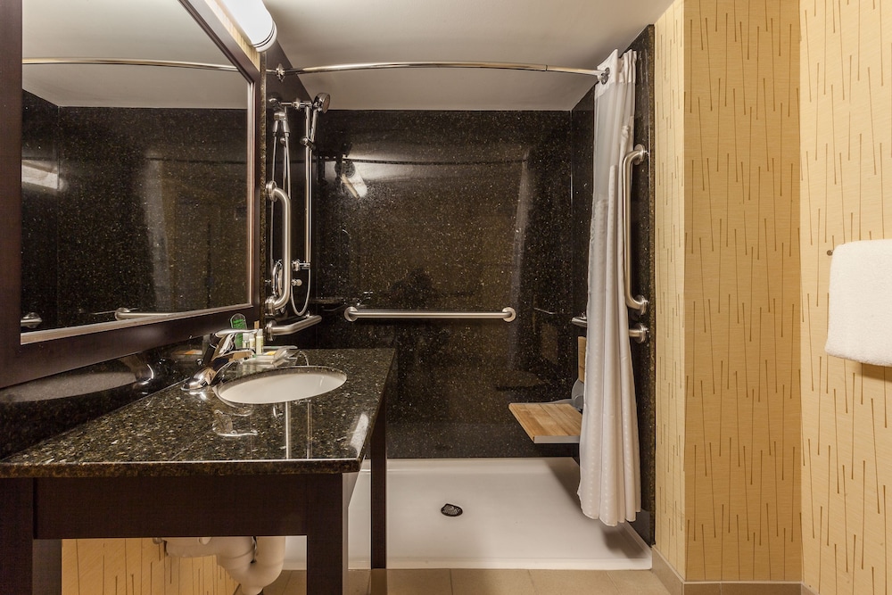 Holiday Inn Chicago North Evanston by IHG - photo 16