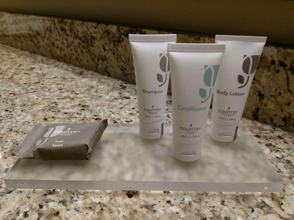 Country Inn & Suites by Radisson Bismarck Waterpark - photo 5