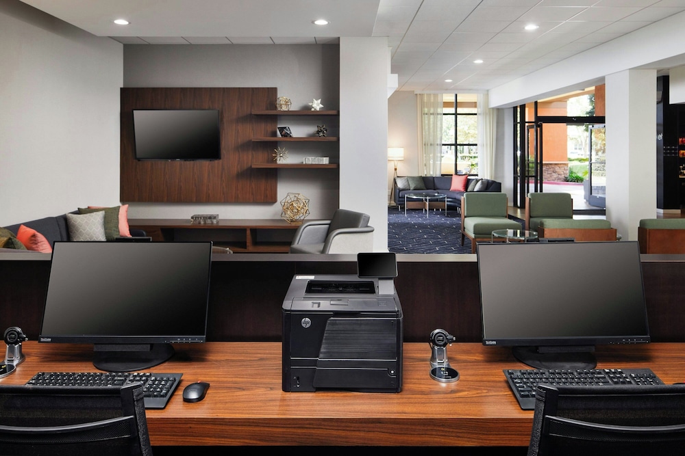 Courtyard by Marriott Santa Rosa - photo 22