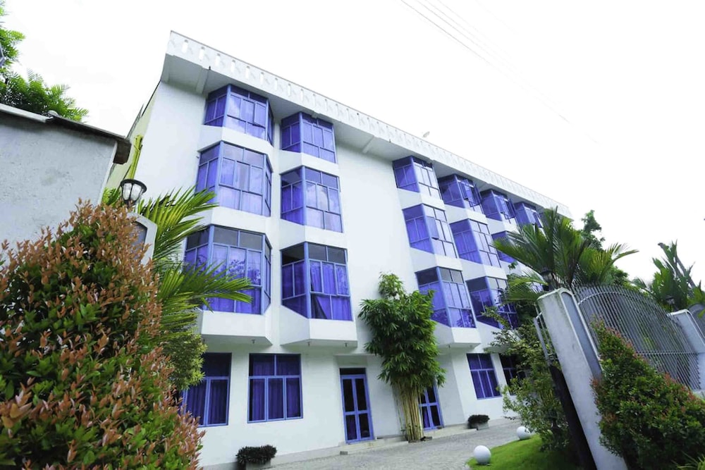 Yoho Hotel Himakara in Beruwala, Sri Lanka