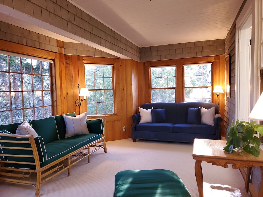 Harbourside Inn - photo 35