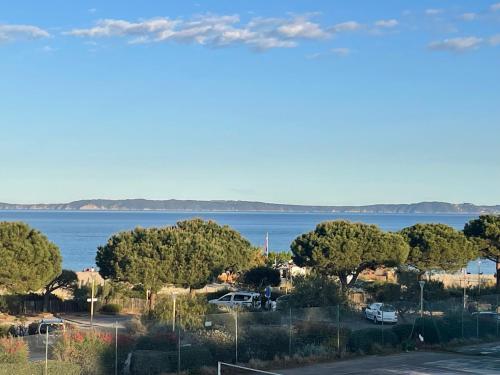 Les Ondines Sea View with Air Conditioning