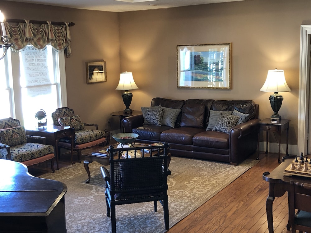 Inn On The River - photo 2