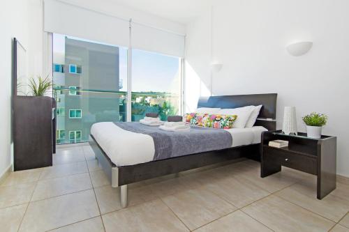 Amber Coralli Beachfront Apartment