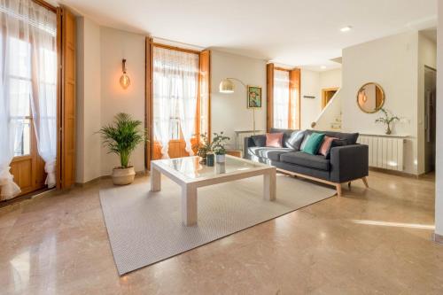 Lovely Apartment — 4-Star Luxury Hotel in Valencia, Spain