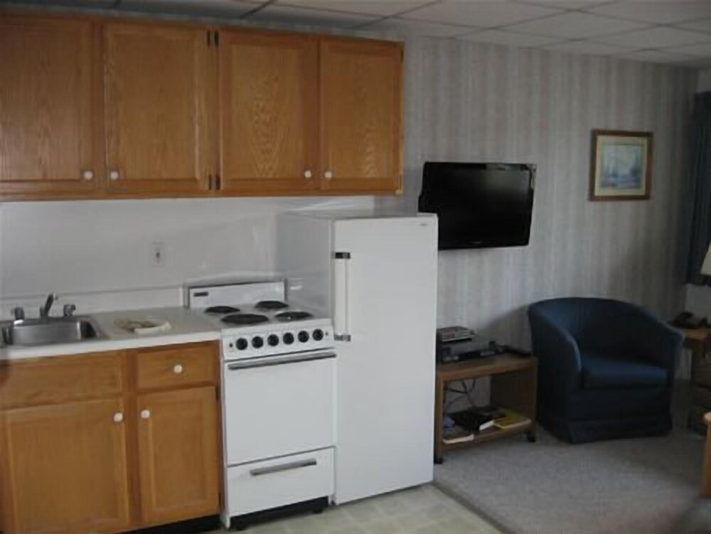 Forest Glen Inn - photo 11
