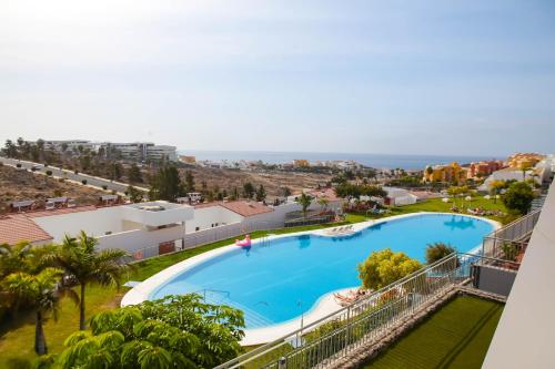 2 Bedrooms Apartment In Magnolia Golf Resort La Caleta in Arona, Spain