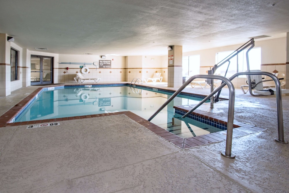 Hampton Inn Oklahoma City Yukon - photo 32