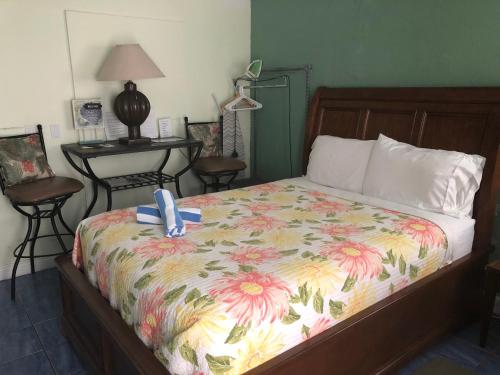 Calypso Inn Wilton Gay Male Resort - photo 20