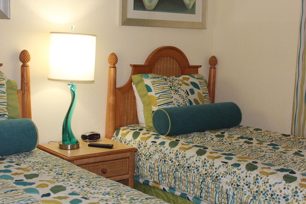 Blue Tree Resort at Lake Buena Vista - photo 12
