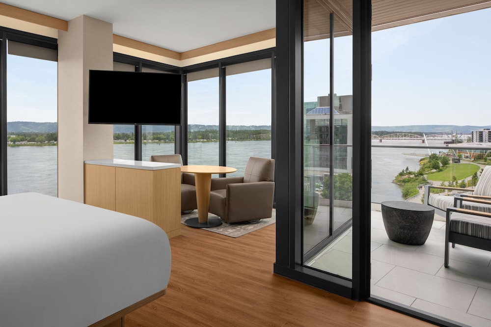 AC Hotel Vancouver Waterfront - photo 14