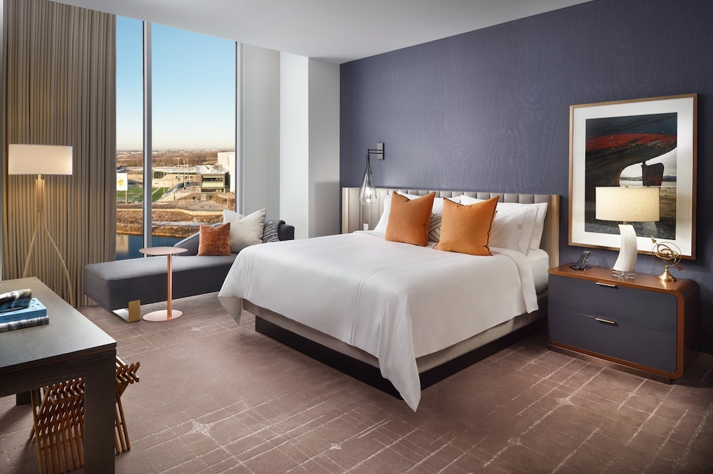 Omni Viking Lakes Hotel - photo 10