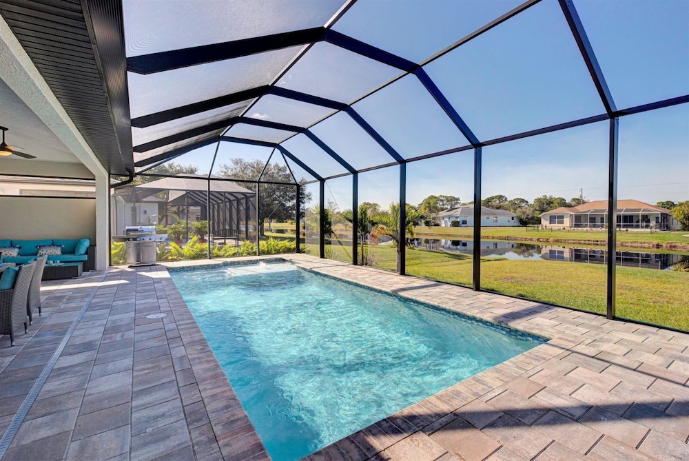 Blue Bayou — hotel in Rotonda West