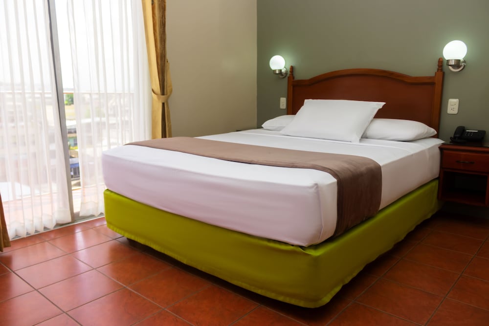 Grand Hotel Americano in Machala, Ecuador