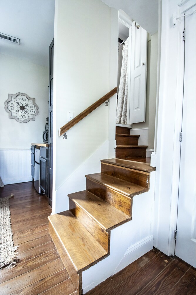 Suites on Coming - photo 76