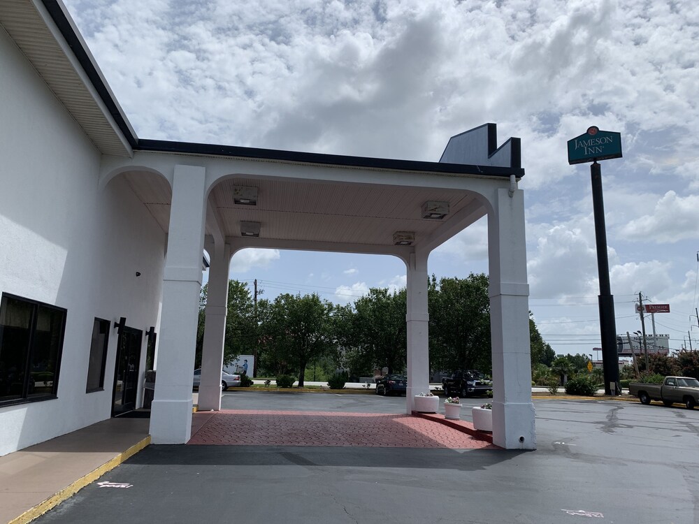 Jameson Inn Conyers - photo 18