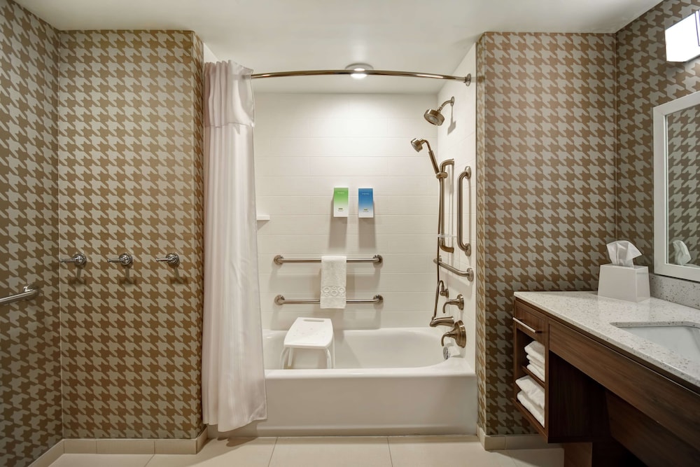 Home2 Suites by Hilton Gilbert - photo 15