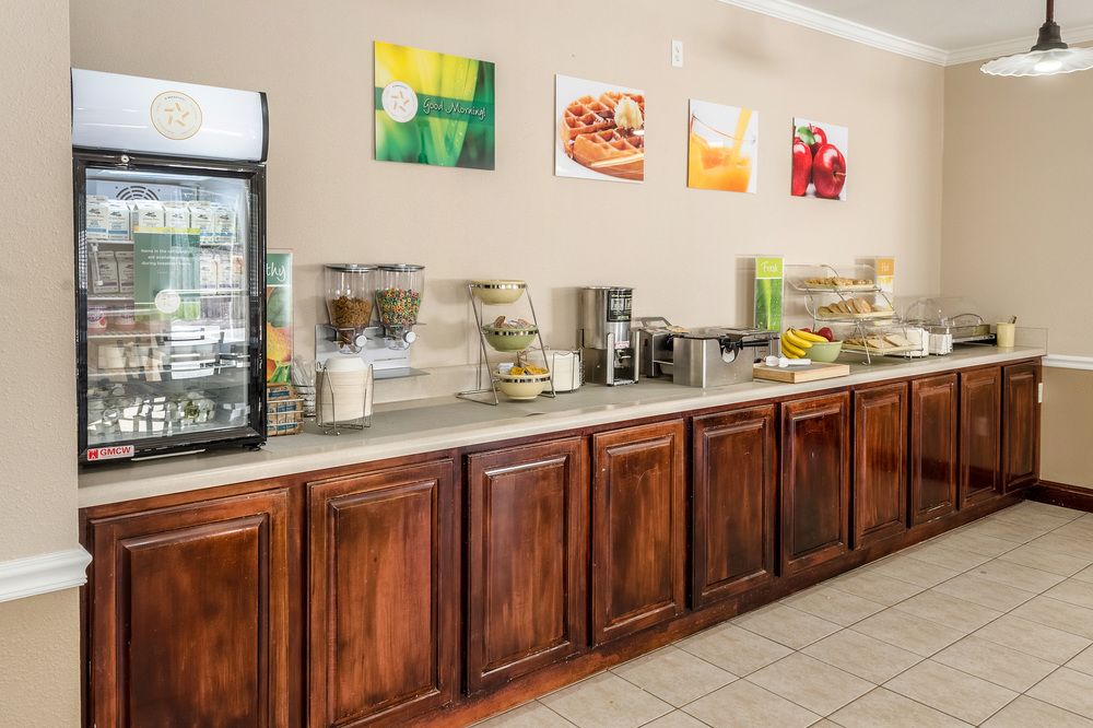 La Quinta Inn Gulf Shores - photo 56