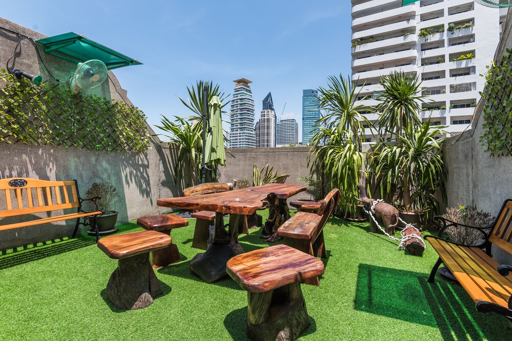 Bangkok Nest
