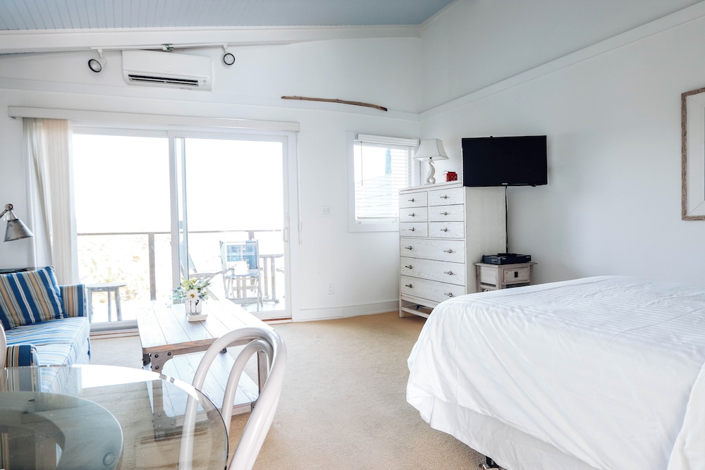 Driftwood Resort - photo 121