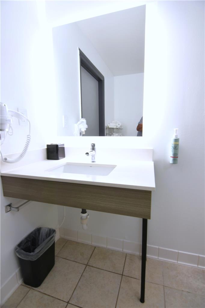 Best Western Point South - photo 14