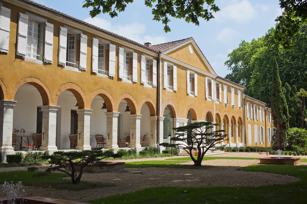 Relais & Châteaux La Bastide — 5-Star Luxury Hotel in Cazaubon, France