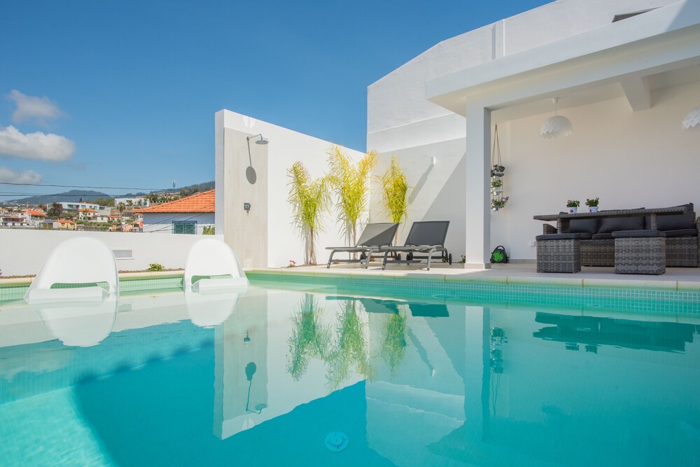 Susy's Garden — 4-Star Luxury Hotel in Funchal, Portugal
