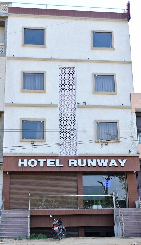 Hotel Runway in Jaipur, India