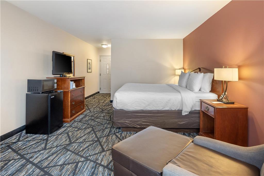 SureStay Plus Hotel by Best Western Auburn - photo 15