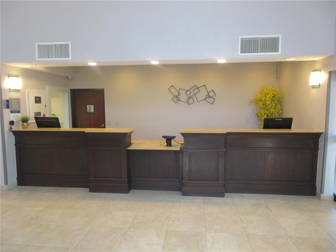 Holiday Inn Express Houston N 1960 Champions Area - photo 3