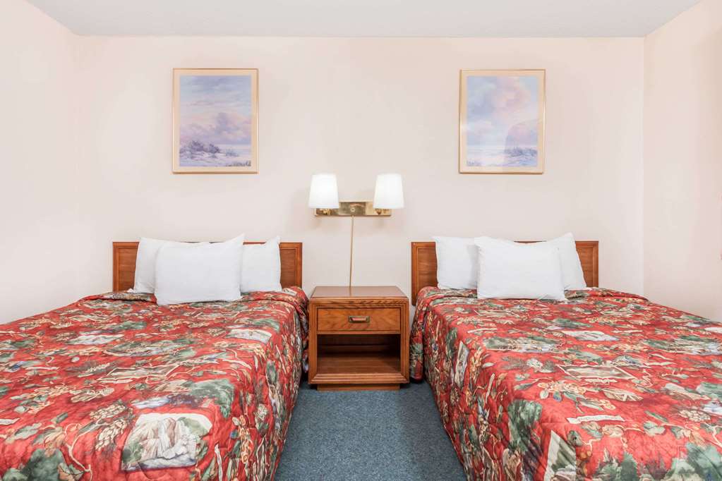 Days Inn by Wyndham Burns - photo 7