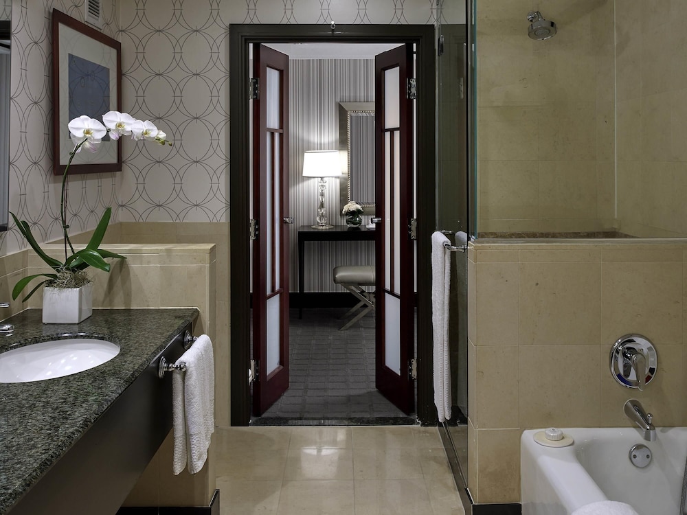 Sofitel Philadelphia at Rittenhouse Square - photo 46