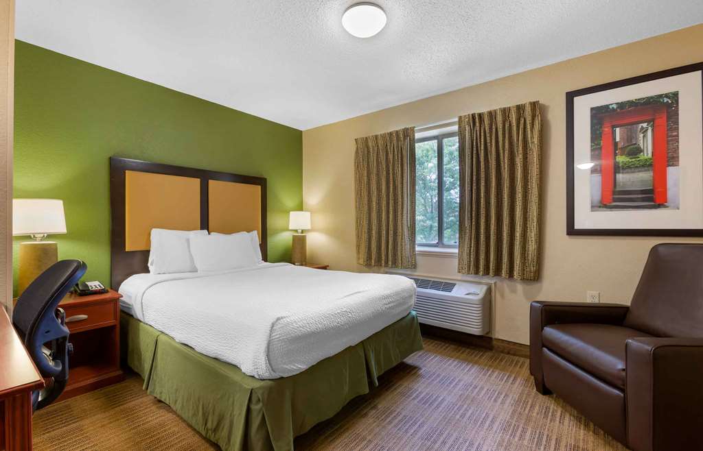 Extended Stay America Suites Toledo Maumee - photo 11
