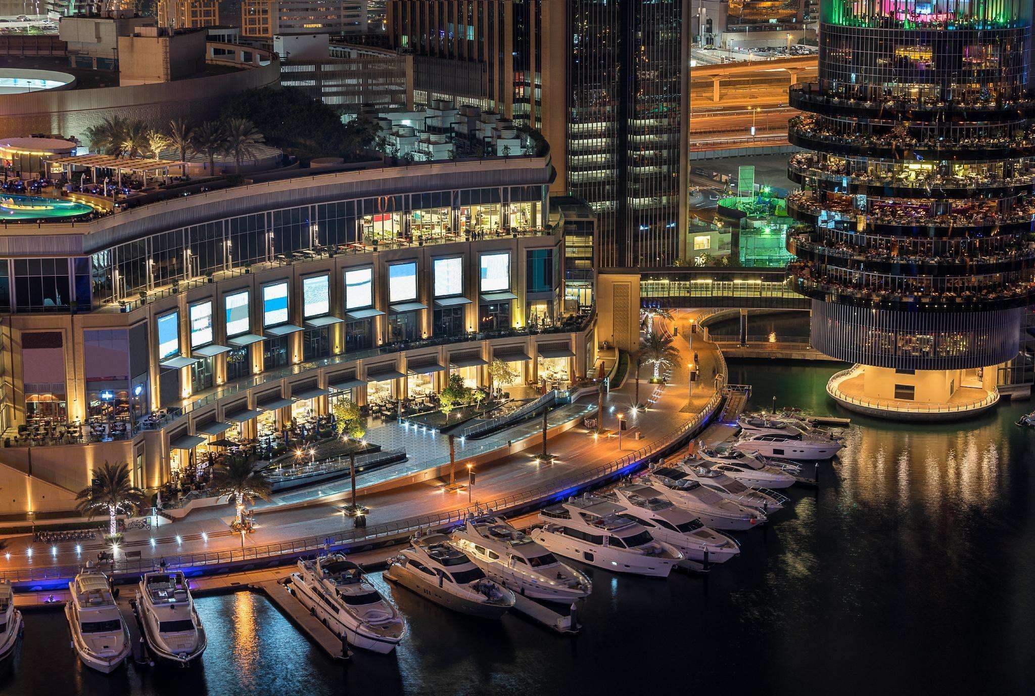 JBR Silent Hill Hostel — 5-Star Luxury Hotel in Dubai, United Arab Emirates