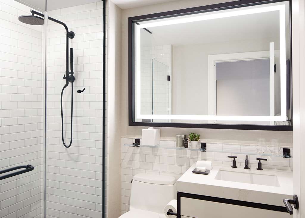 The Whitney Hotel - photo 10